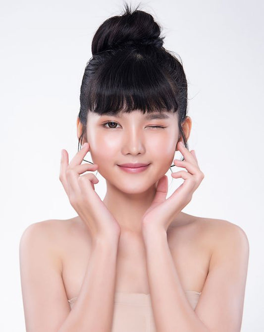 HÈ NÀY, BẠN NÊN CẤP ẨM HAY CẤP NƯỚC CHO LÀN DA