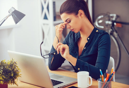 HƯỚNG DẪN TƯ THẾ NGỒI ĐÚNG CHO DÂN VĂN PHÒNG