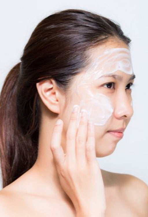 Mụn - Hãy Biến Em Thành “Cô Gái Đến Từ Hôm Qua”