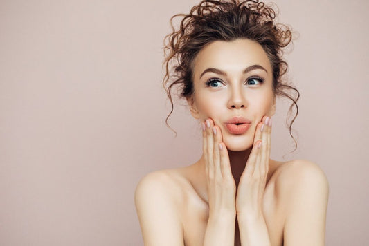 “10 PHÚT VÀNG BUỔI SÁNG” VỚI 6 BÀI TẬP MASSAGE MẶT