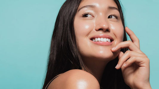 CERAMIDE – THÀNH TỐ QUAN TRỌNG CHO HÀNG RÀO BẢO VỆ DA VỮNG CHẮC