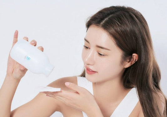 Nước muối sinh lý – bí quyết “giải nhiệt” làn da mùa Hè