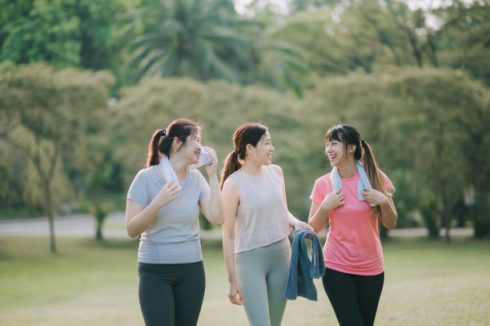 THÓI QUEN ĐI BỘ VÀ NHỮNG LỢI ÍCH TUYỆT VỜI CHO SỨC KHỎE