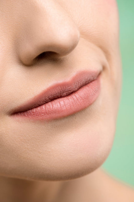 Vị trí nổi mụn tiết lộ điều gì về sức khỏe của bạn?